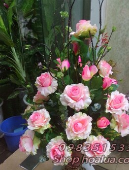 Bình hoa hồng lụa cao cấp