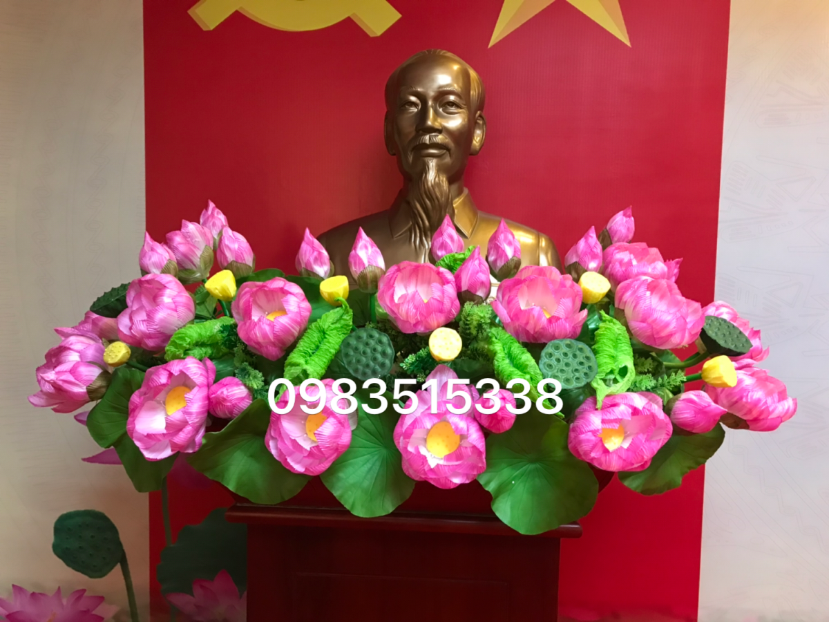 Hoa sen bục tượng bác .Hoa lụa hoa giả